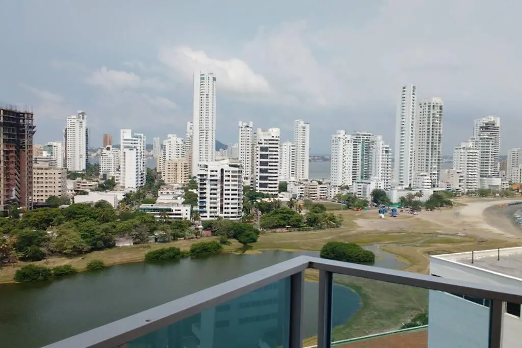 Cartagena de Indias, Mar, historia y diversión !
